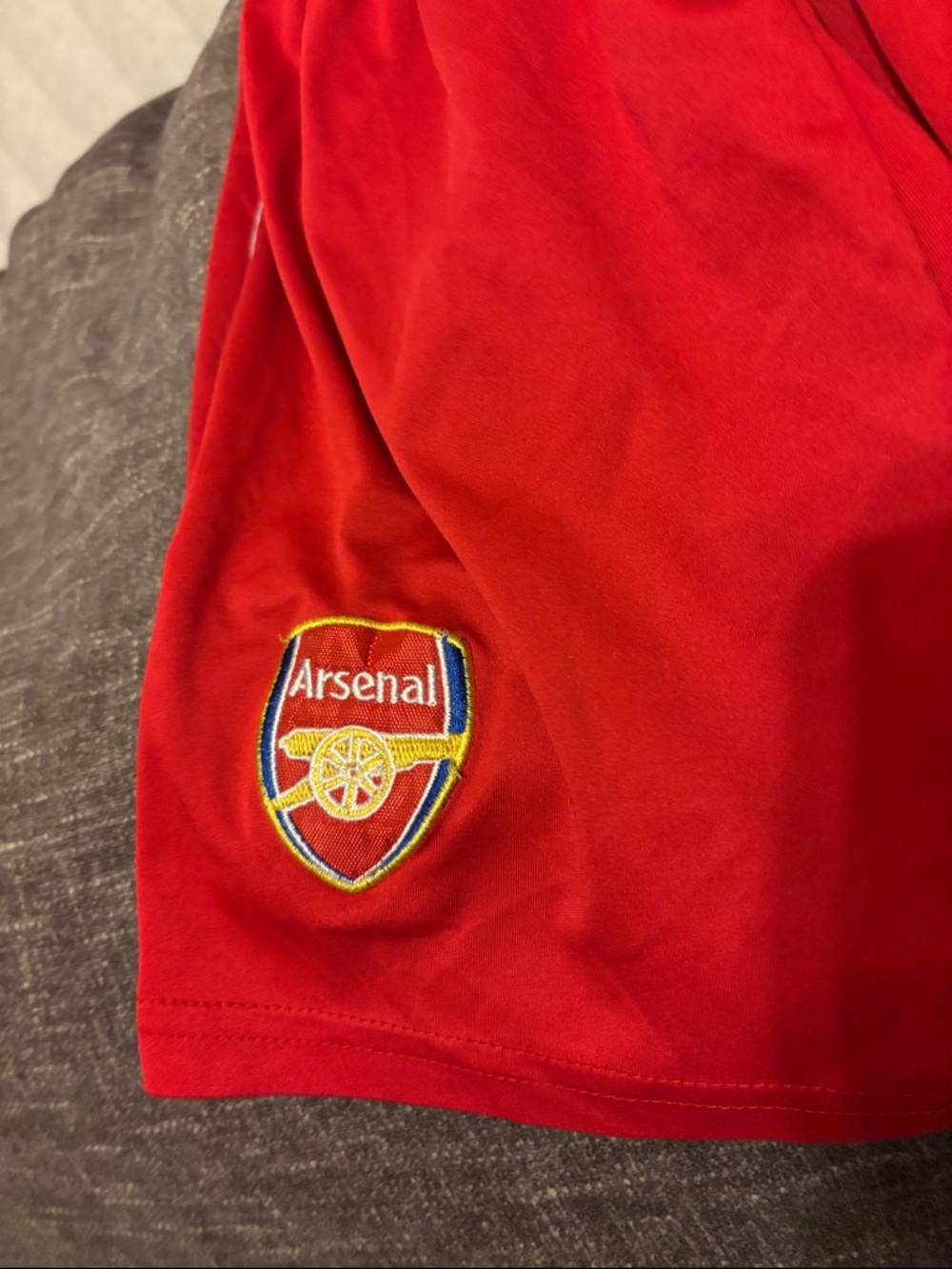 Boys Arsenal Red short Size 3T - Picture 4 of 4